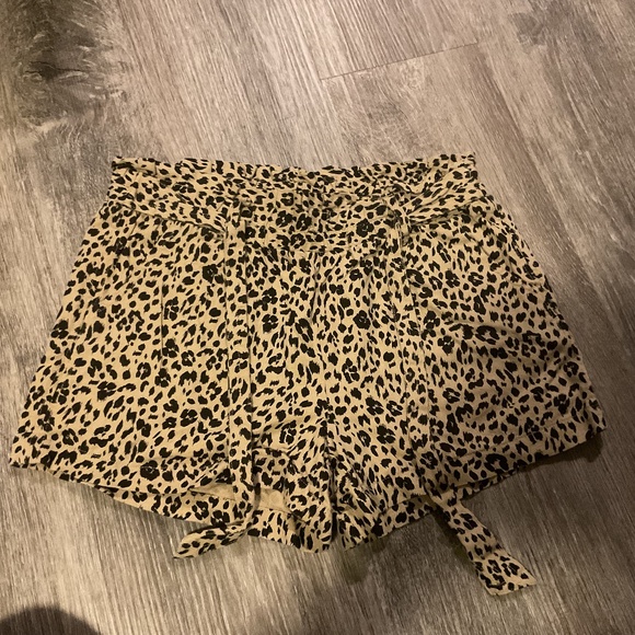 Jolt Dresses & Skirts - Cute Lepord shorts